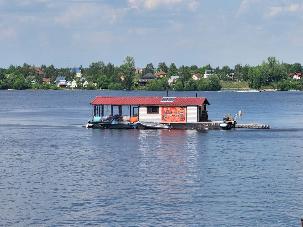 Баня на воде — вариант для корпоратива у воды